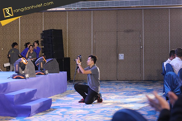 Chụp hình Event